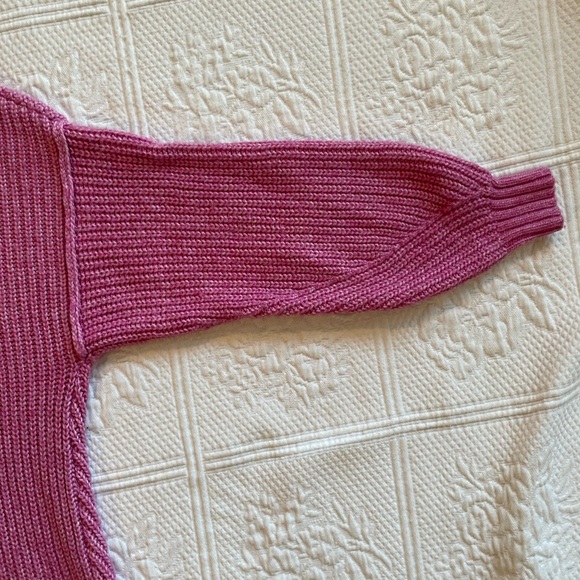 AE Oversized Dreamspun Crew Neck Sweater Barbie Pink Small - Picture 11 of 16